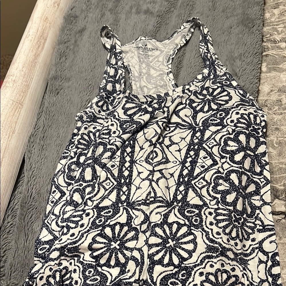 American Eagle Outfitters Black and White Floral Tank Top
